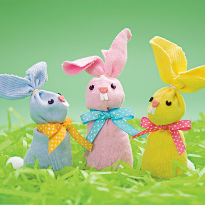 sock-hop-bunnies-spring-craft-photo-420-FF0310EFA20