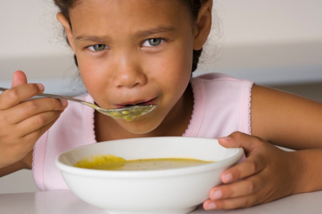 child-eating-soup