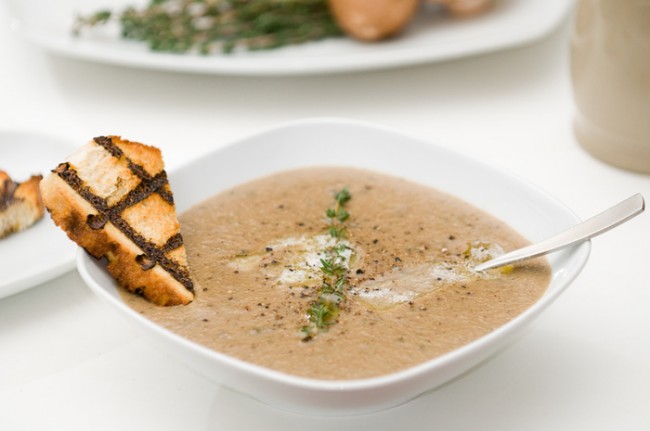 thyme_and_mushroom_soup