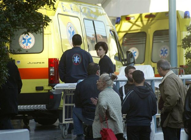 Θεσσαλονίκη: Σε κρίσιμη κατάσταση η 6χρονη που έπεσε από το μπαλκόνι - Οι μαρτυρίες για το συμβάν