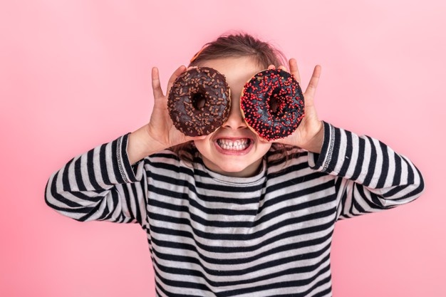 Οι 5 βασικοί λόγοι που τα παιδιά μας τρώνε ανθυγιεινά