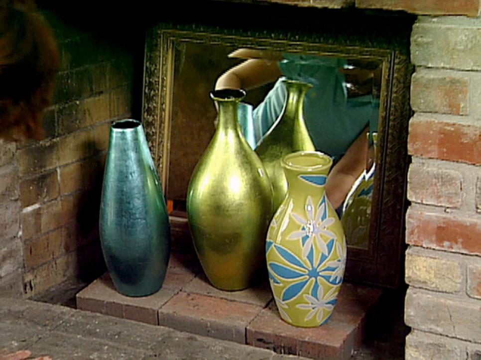 χρωματιστά βάζα