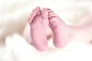 Χαλάνδρι: Μωρό βρέθηκε εγκαταλελειμμένο μέσα σε σακ βουαγιάζ
