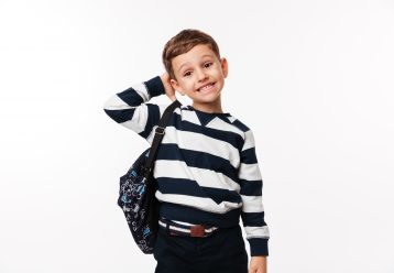 Παιδικός πονοκέφαλος: Μήπως η σχολική τσάντα είναι πολύ βαριά;