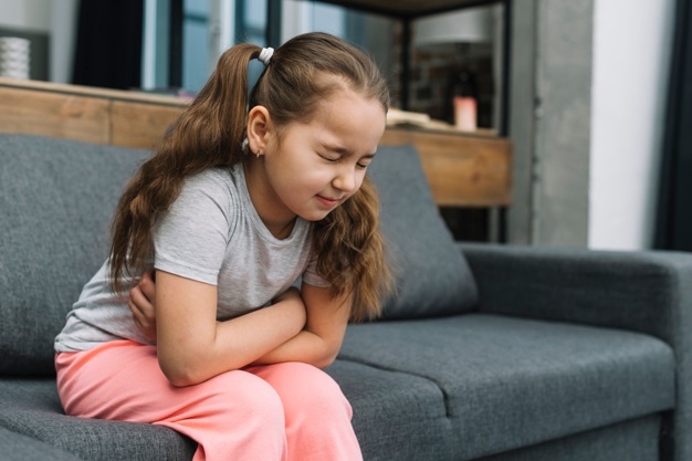 Παιδίατρος: "Θερίζει" η γαστρεντερίτιδα - Τι να προσέξετε και πώς να ανακουφίσετε το παιδί