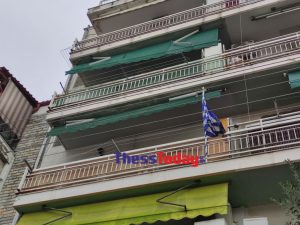 Θεσσαλονίκη: Σε κρίσιμη κατάσταση η 6χρονη που έπεσε από το μπαλκόνι - Οι μαρτυρίες για το συμβάν