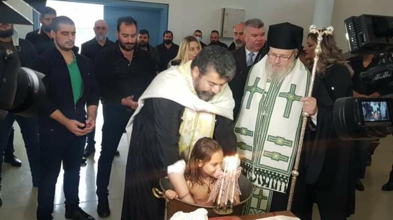 Κρήτη: Αληθινός σασμός στις φυλακές Χανίων – Δύο οικογένειες συμφιλιώθηκαν με βάφτιση