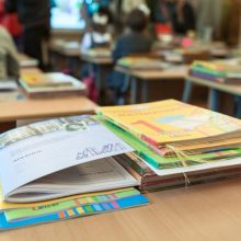Το σχολείο περνά σε νέα εποχή - Τι αλλάζει στα βιβλία, τα μαθήματα και τη ύλη των μαθητών
