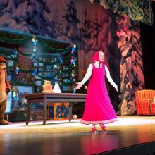 "Η Μάσα και ο Αρκούδος": Η μεγάλη θεατρική παραγωγή έρχεται στο Christmas Theater (5/1)
