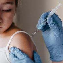 Σε αυτήν την πλατφόρμα θα κλείνετε ραντεβού για εμβολιασμό κατά της κορωνοϊό από παιδιάτρους - Η διαδικασία