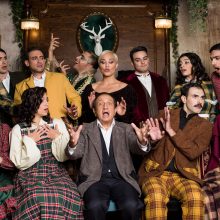 «Σκρουτζ The Musical»: Η Χριστουγεννιάτικη Ιστορία του Ντίκενς ζωντανεύει σε ένα φαντασμαγορικό μιούζικαλ