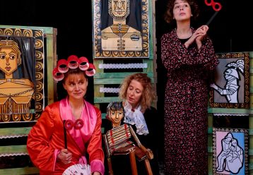 "Το παλιό σπίτι": Το αγαπημένο παραμύθι του Άντερσεν γίνεται κουκλοθεατρική παράσταση στο Θέατρο Radar (από 27/2)