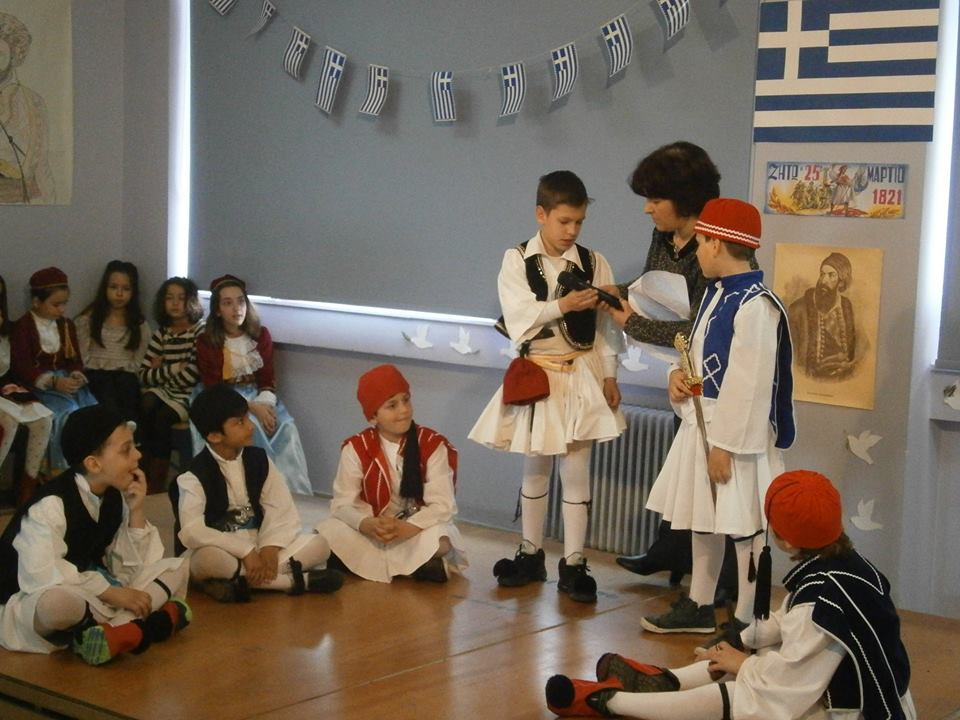 Υπ. Παιδείας: Πώς θα γίνει ο εορτασμός της 25 Μαρτίου στα σχολεία