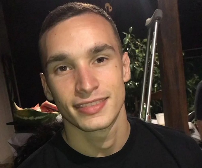 Βόλος: Ο 22χρονος Κώστας επέστρεψε στα θρανία, έδωσε Πανελλήνιες φέτος και με 19,875 μόρια μπαίνει στην Ιατρική