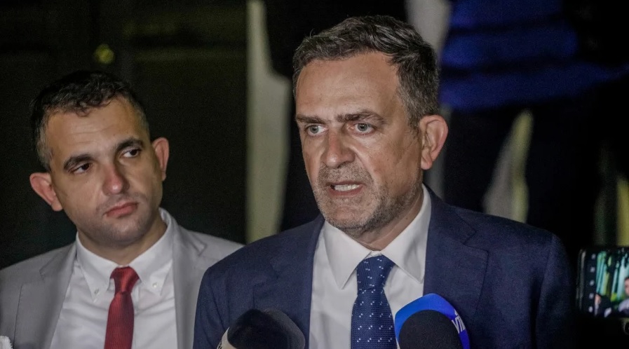 Όθωνας Παπαδόπουλους: "Γιατί σταμάτησα να εκπροσωπώ τη Ρούλα Πισπιρίγκου"