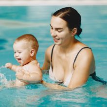Γιατί το baby swimming θα είναι πάντα η καλύτερη άσκηση για το μωρό