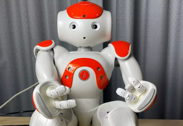 Nao: Το ανθρωποειδές ρομπότ που έκανε τα παιδιά να του ανοίξουν την ψυχή τους