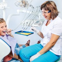 Βοήθησε το παιδί σου να ξεπεράσει τον φόβο για τον οδοντίατρο