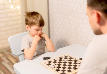 Το σκάκι στο πρόγραμμα δεξιοτήτων μαθητών νηπιαγωγείων και δημοτικού